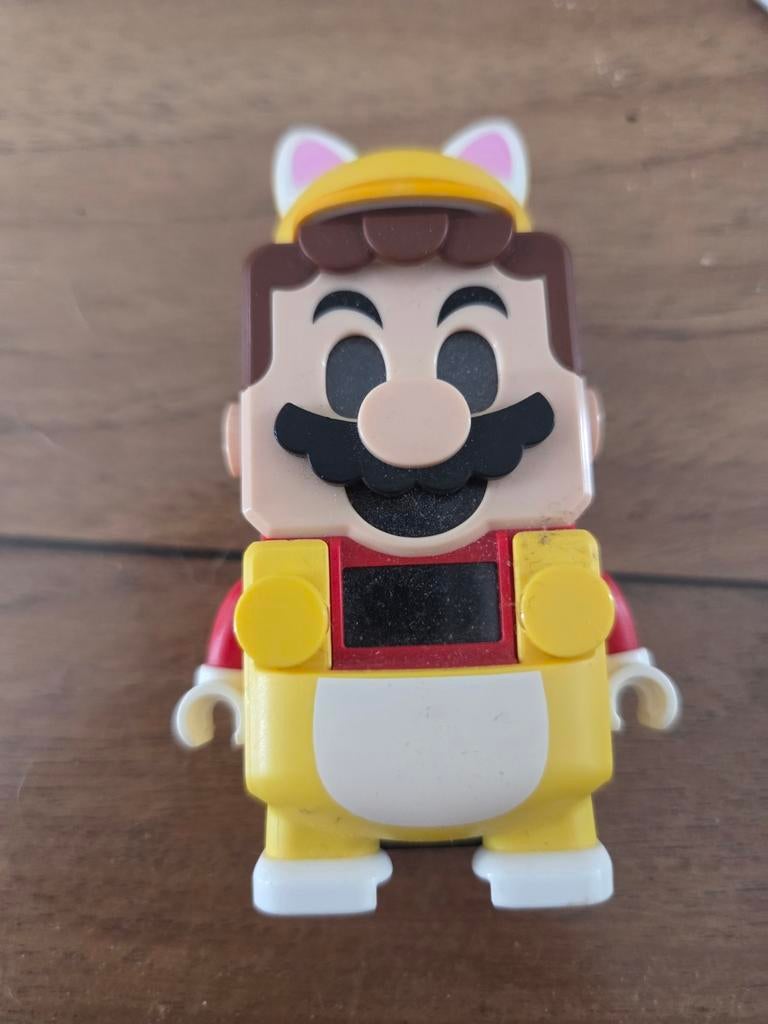 Lego Super Mario Cat Mario, Ophalen