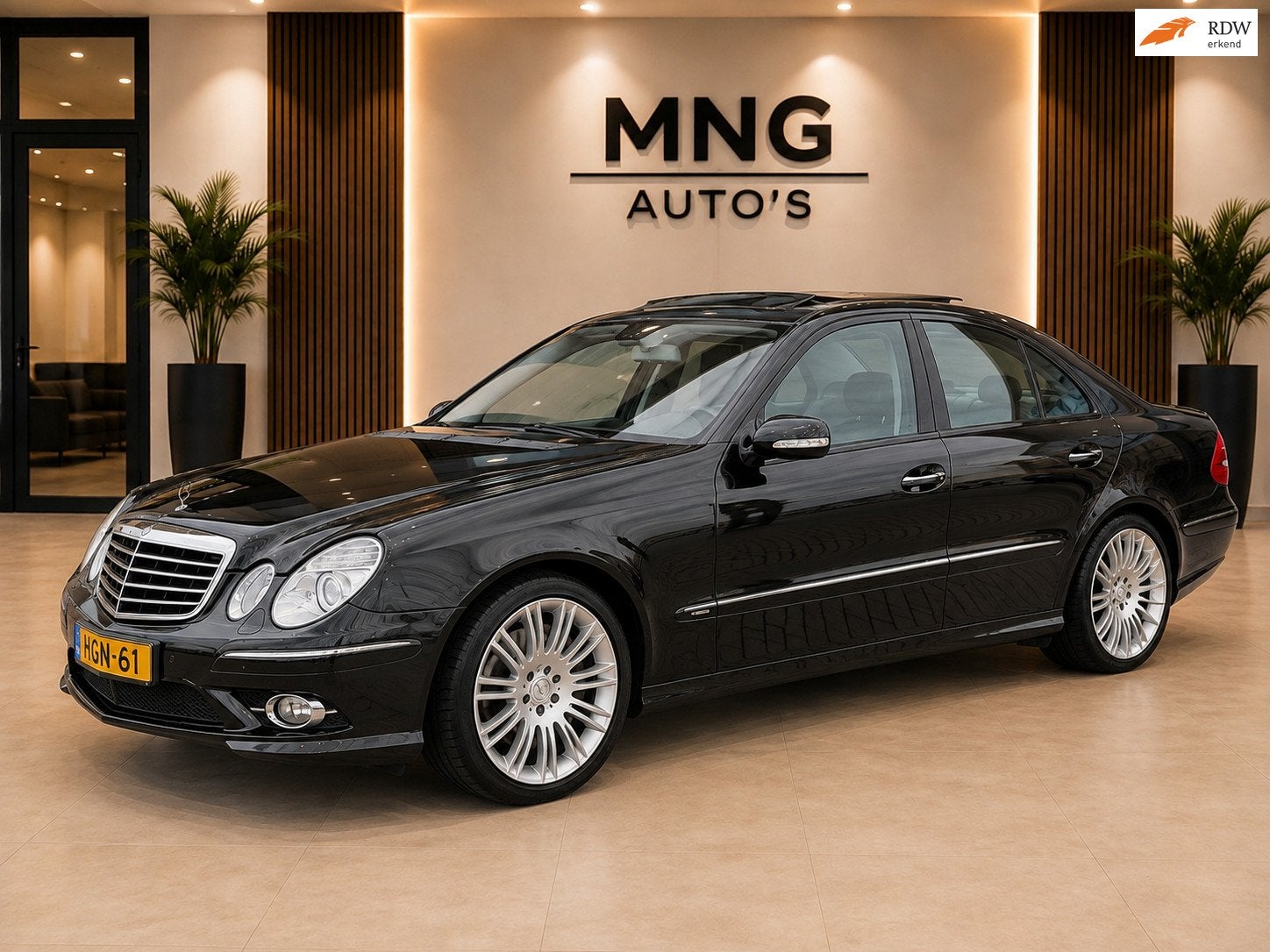Mercedes-Benz E-klasse 280 CDI AMG|Pano|2’Eigenaar|Nieuwst, Auto's, Achterwielaandrijving, Gebruikt, Zwart, 190 pk