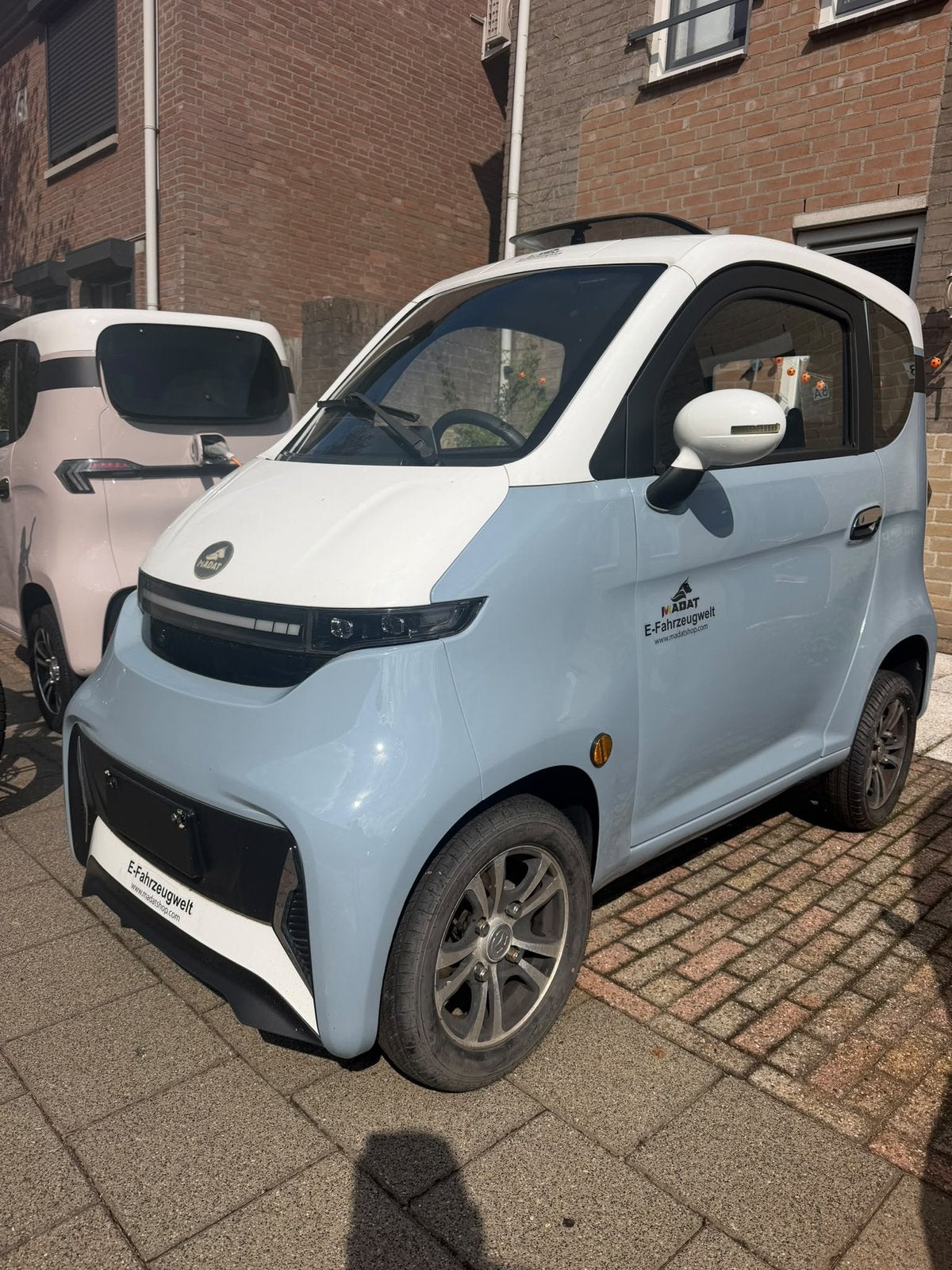 Luxe overdekte scootmobiel litium accu met garantie, Ophalen, Zo goed als nieuw, 46 km of meer, 16 km/u of meer