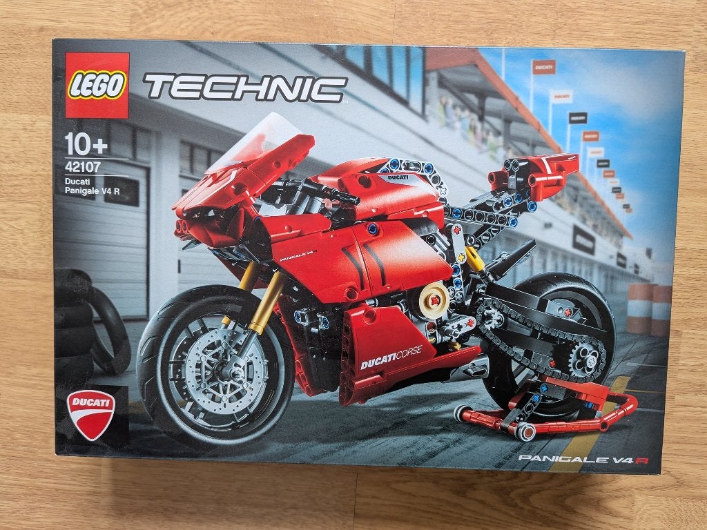 NIEUW Lego technic Ducati Panigale V4 R 42107 motor, Kinderen en Baby's, Speelgoed | Duplo en Lego, Lego, Nieuw, Ophalen of Verzenden