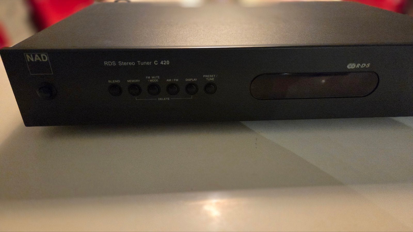 NAD C 420 Stereo Tuner - Hoogwaardige RDS Radio Ontvanger, Verzenden, Gebruikt, Analoog