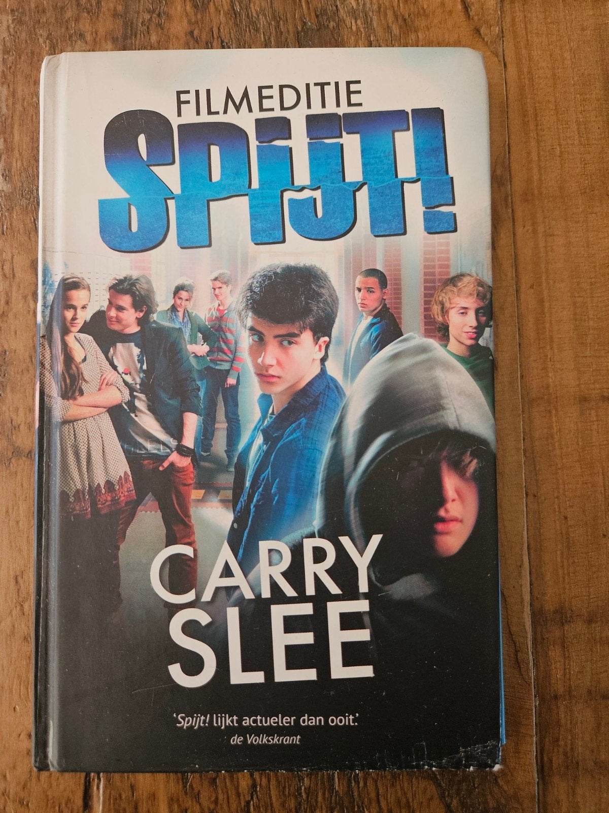 Spijt! Filmeditie - Carry Slee (Jeugdboek), Boeken, Ophalen of Verzenden, Gelezen, Carry Slee, Fictie