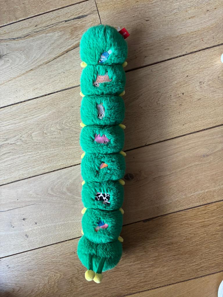 Zachte groene rups knuffel met geluid, Hema, Groen, Met geluid, Overige karakters