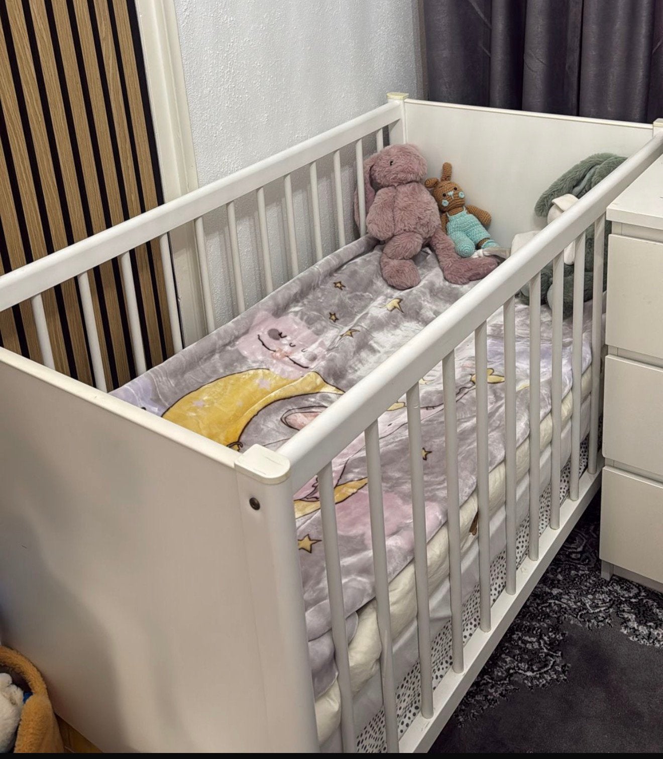 Baby bed, Ophalen, Zo goed als nieuw, Lattenbodem, Minder dan 140 cm
