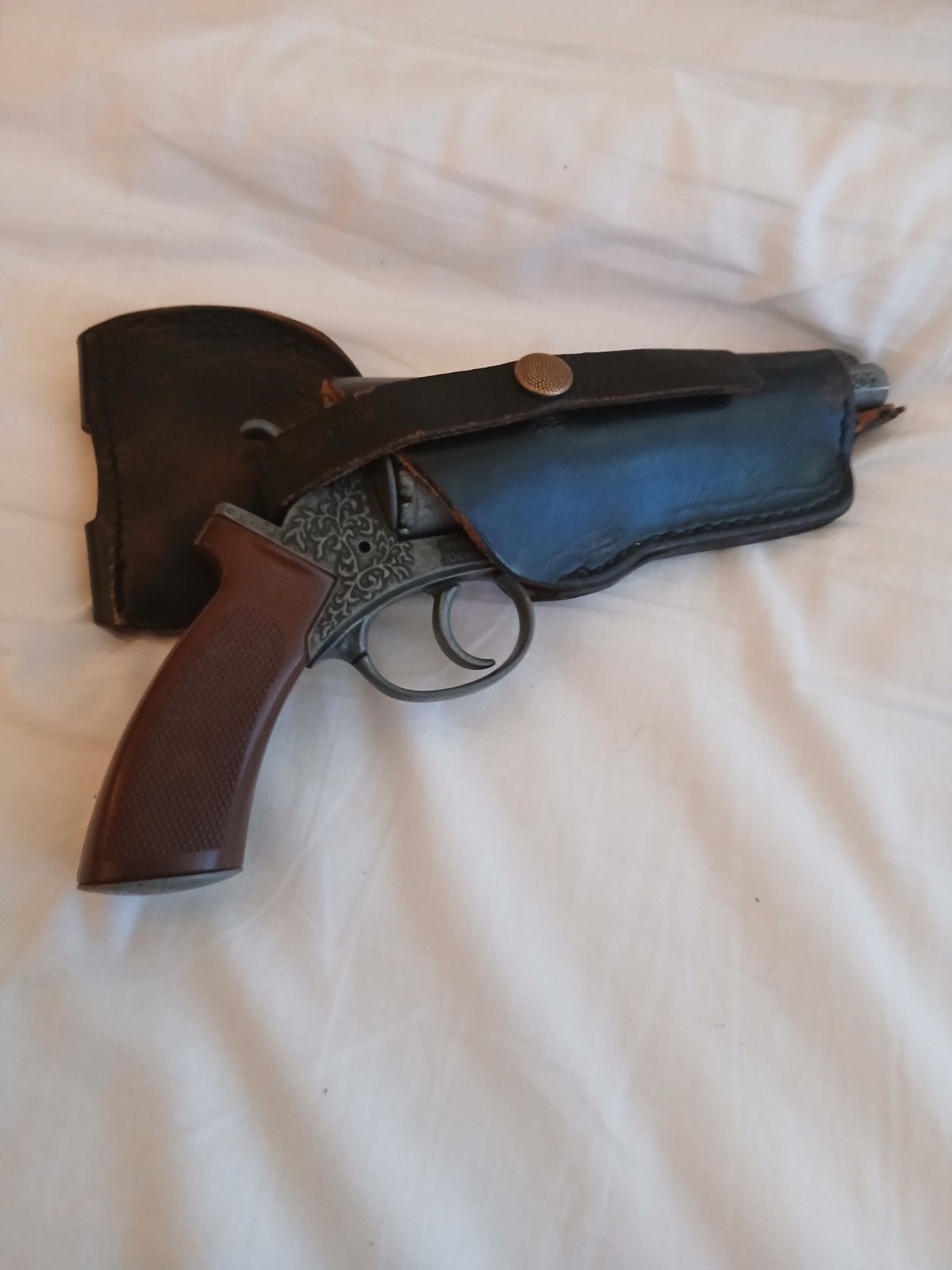 Klappertjes revolver met holster, Hobby en Vrije tijd, Ophalen of Verzenden, Gebruikt
