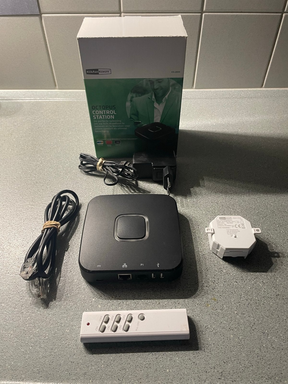 KlikAanKlikUit ICS-2000 Octopus Control Station + ASUN-650, Doe-het-zelf en Verbouw, Elektra en Kabels, Ophalen of Verzenden, Zo goed als nieuw