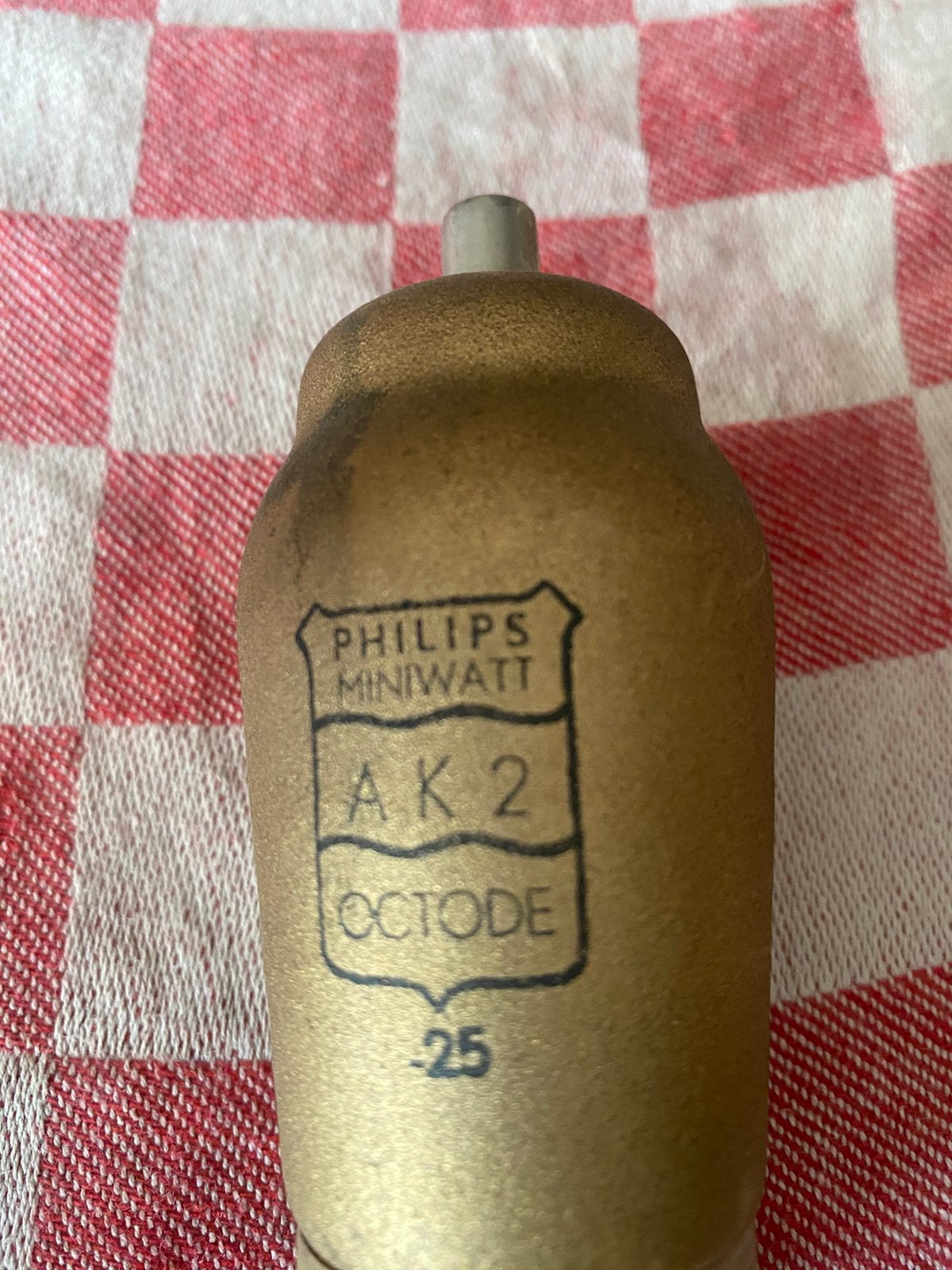 Antieke radio buis philips miniwatt AK 2 octode goed, Verzenden