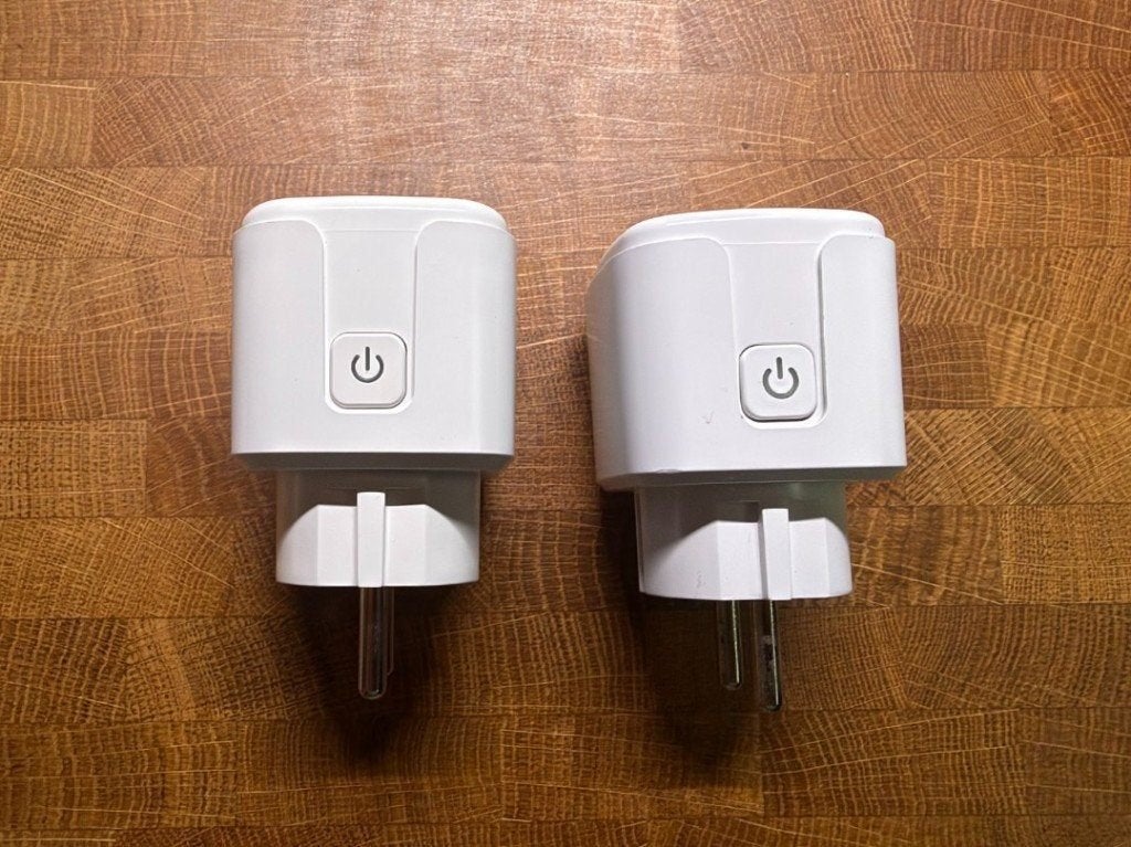 2x WiFi Slimme Stekker - Smart Plug met Aan/Uit Knop, Ophalen of Verzenden, Gebruikt, Overige merken, Stekker