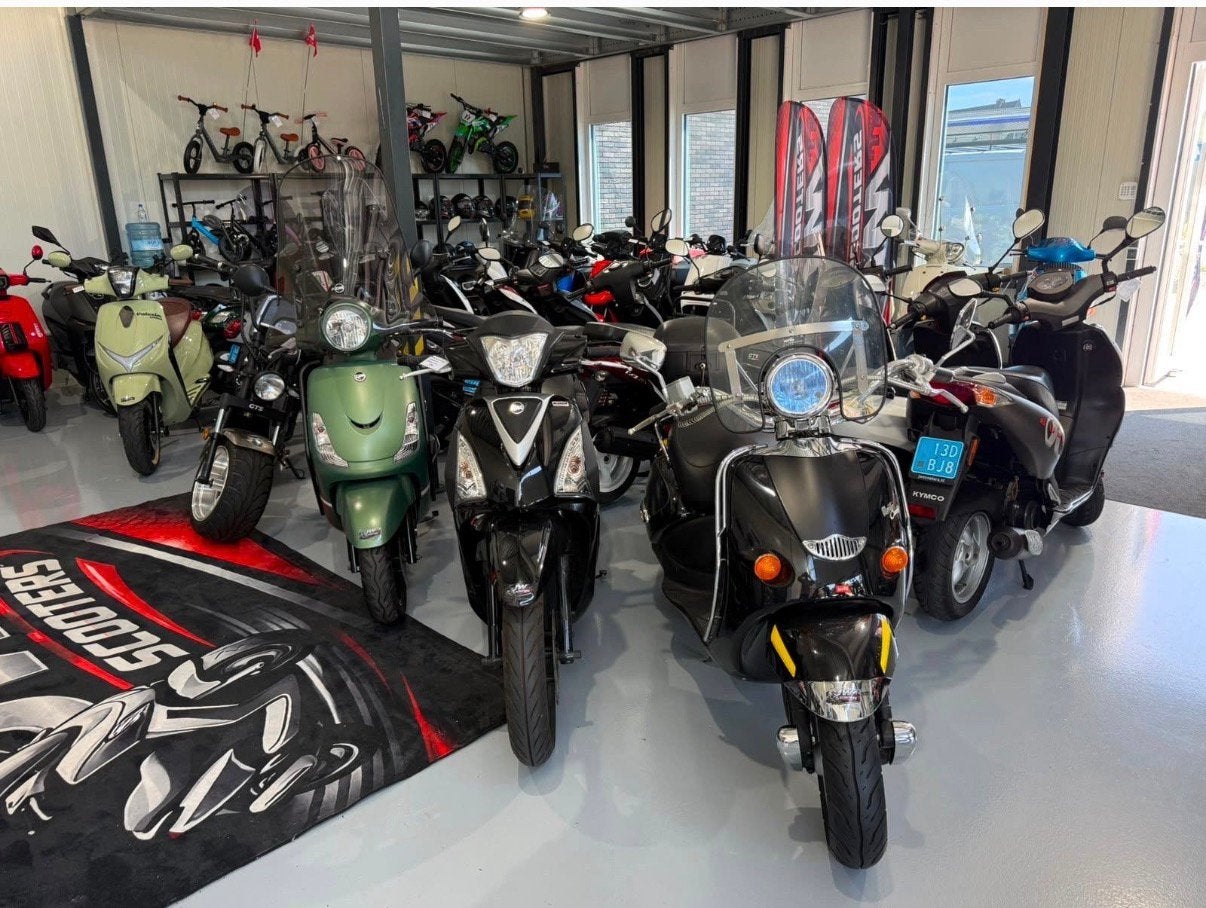 TWEEDEHANDSE SCOOTERS RUIM OP VOORRAAD BIJ JW SCOOTERS, Ophalen of Verzenden, Nieuw