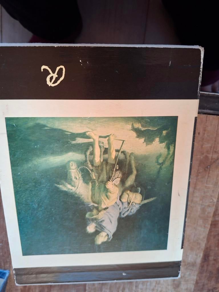 Bijbel met illustraties - Zwart lederen kaft, Antiek en Kunst, Ophalen of Verzenden, Onbekend