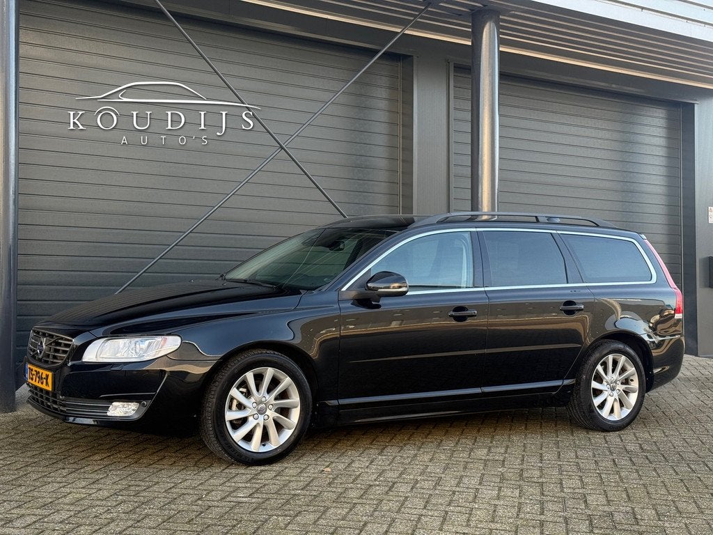 Volvo V70 2.0 T4 Dynamic Edition, Stoel/Stuur verwarming, Af, Stoelverwarming, Gebruikt, 1969 cc, Leder en Stof