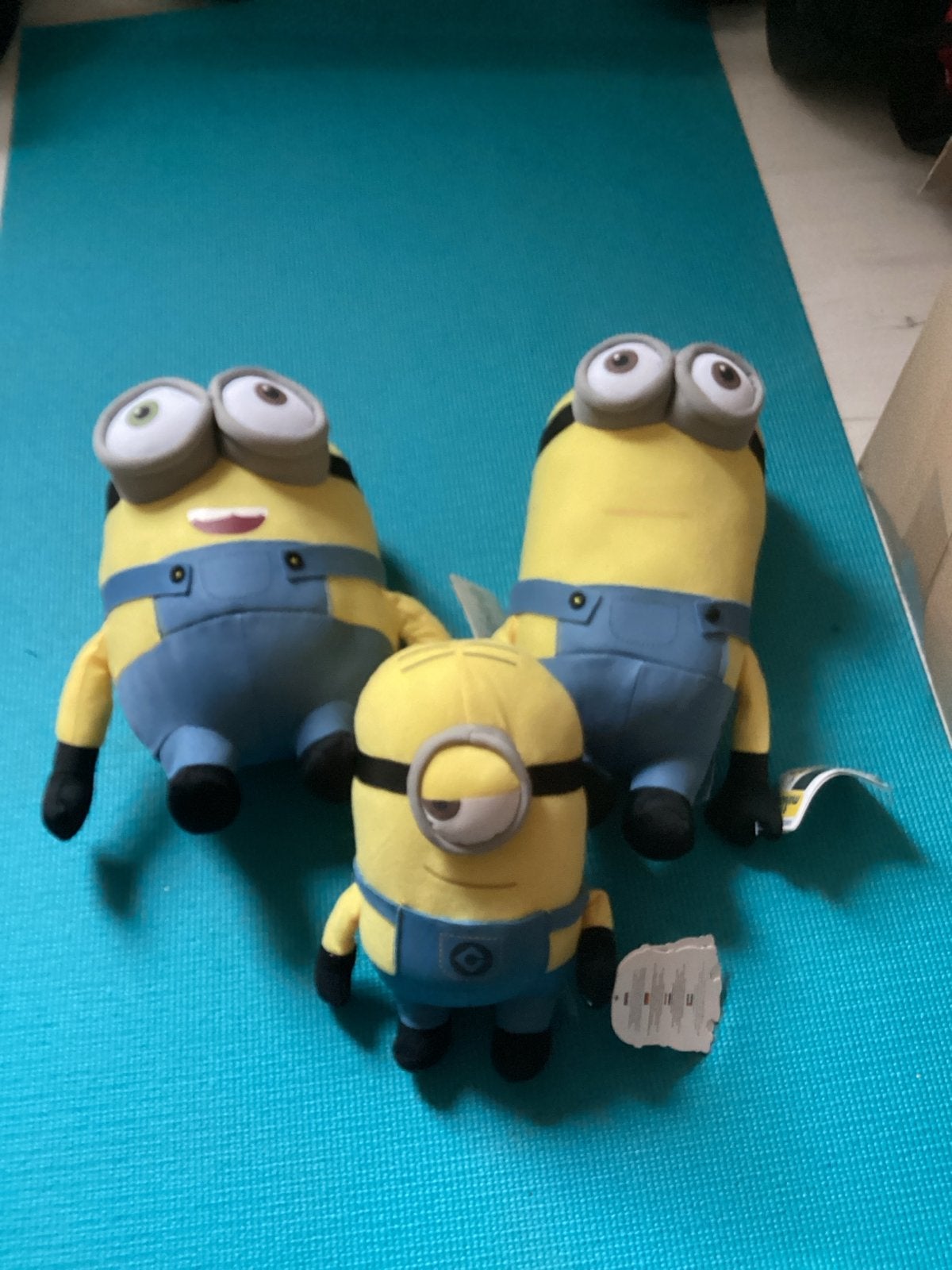 Nieuwe Minions knuffels - Set van 3, Overige karakters, Ophalen of Verzenden, Nieuw, Overige typen