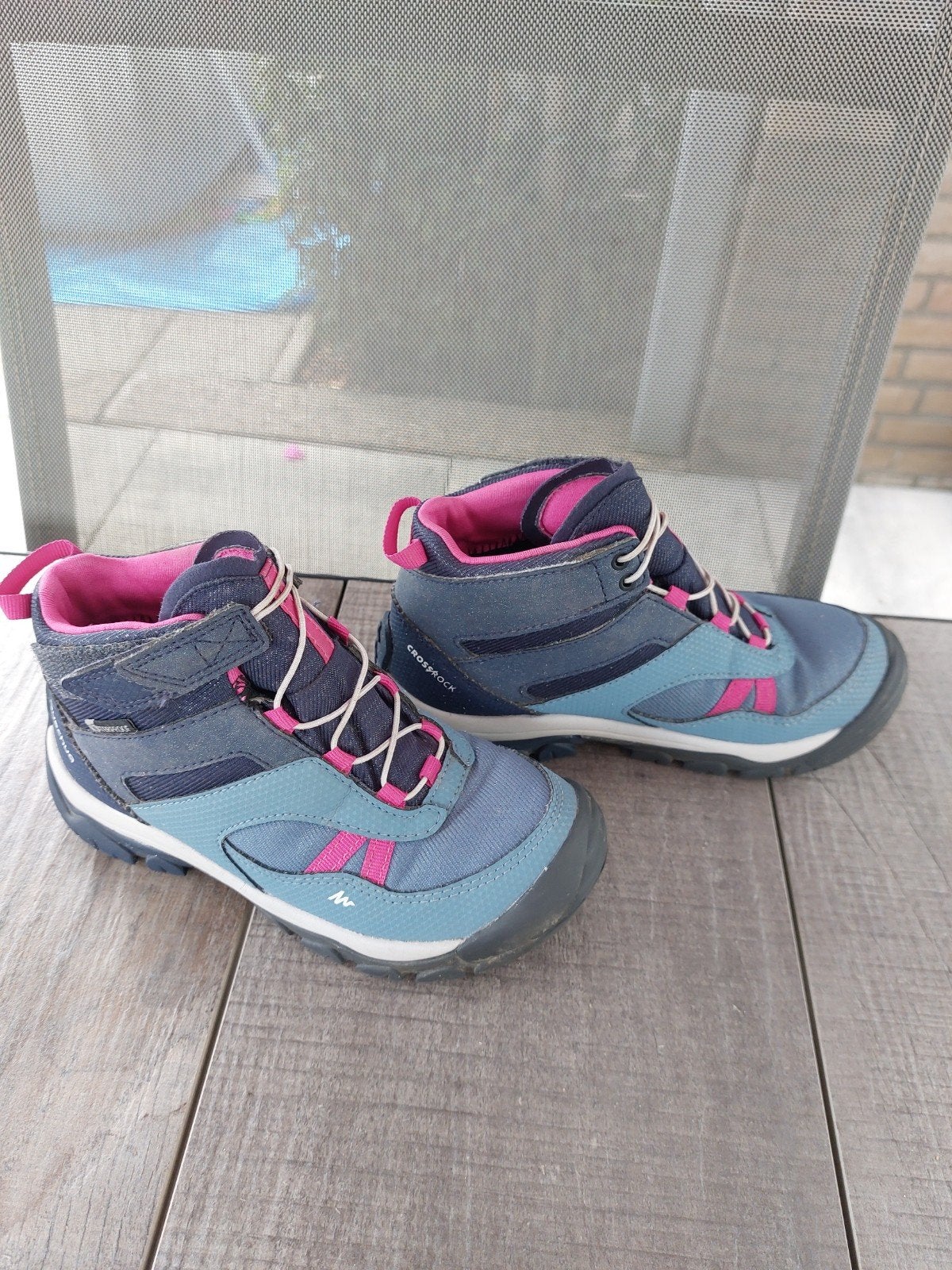 Quechua wandelschoenen meisje maat 31, Kinderen en Baby's, Kinderkleding | Schoenen en Sokken, Quechua, Meisje, Schoenen, Ophalen of Verzenden