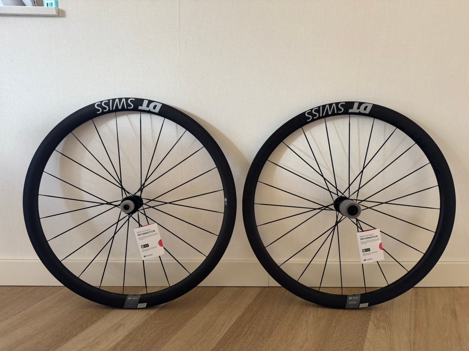 DT Swiss ARC 1400 Dicut 38mm Carbon Wielset - Nieuw, Ophalen, Nieuw, Overige typen