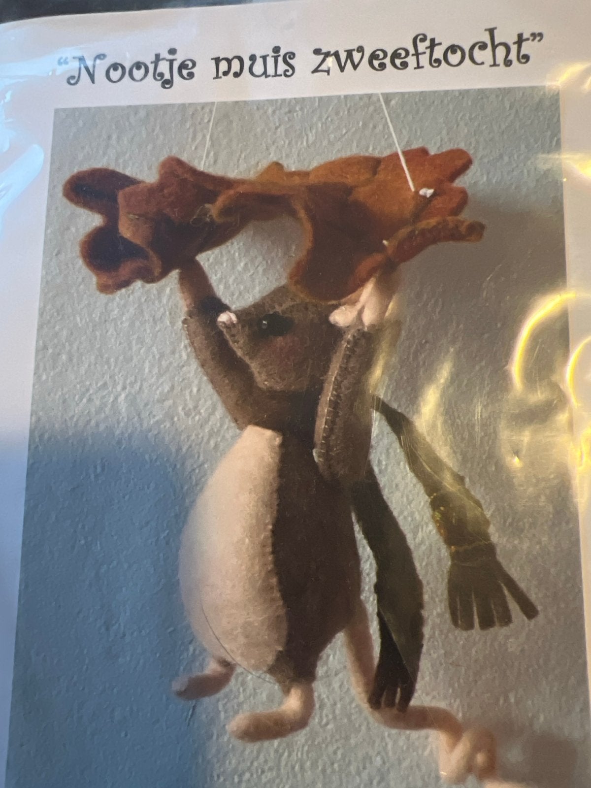 Knutselset 'Nootje Muis Zweeftocht' - Compleet pakket, Textiel, Nieuw, Meerkleurig, Ophalen of Verzenden