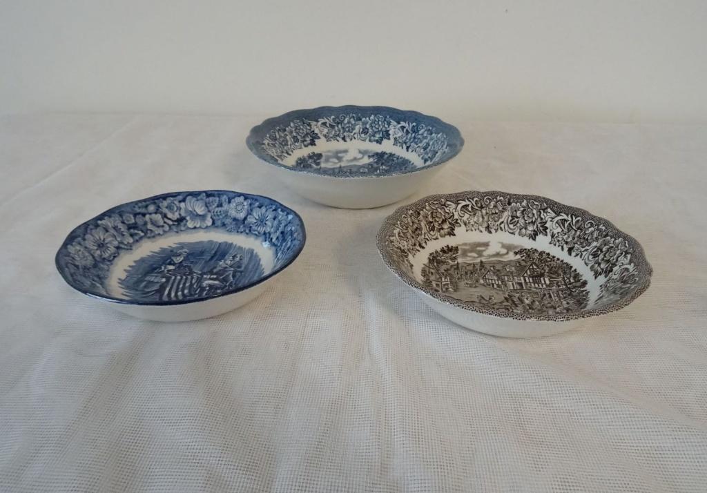 3 Schaaltjes, Engelse service., Ophalen of Verzenden, Overige stijlen, Porselein, Schaal of Schalen