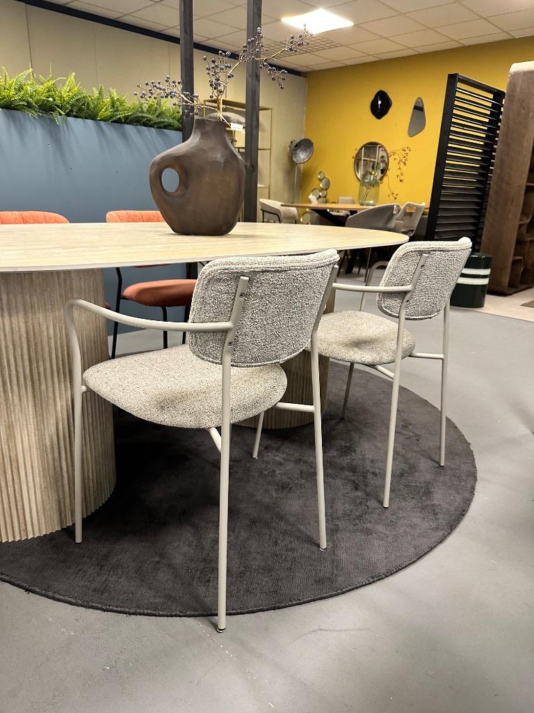 4x stoel beige / terra - stoelen - eetkamerstoelen showmodel, Ophalen, Nieuw, Stof, Vier