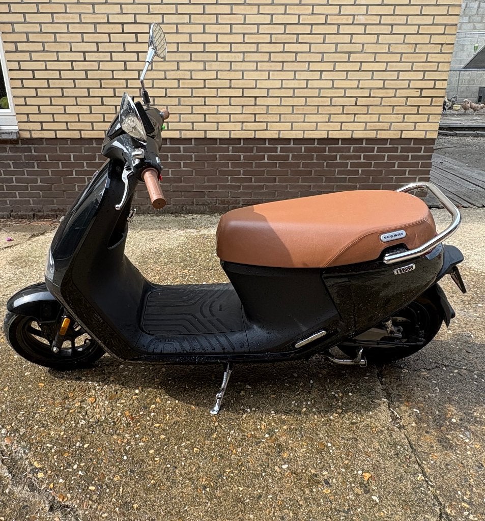 Segway scooter, Overige merken, Elektrisch, Ophalen of Verzenden, Zo goed als nieuw