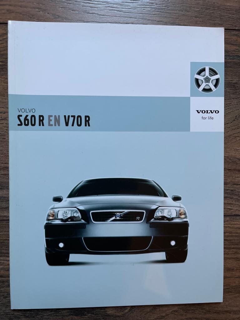 Brochure Volvo S60 R en V70 R in nieuwstaat, Ophalen of Verzenden, Nieuw, Volvo