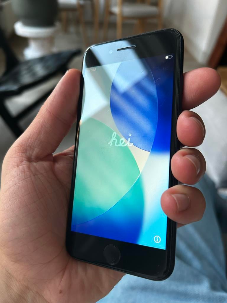 Apple iPhone SE (2e generatie) 64GB, Telecommunicatie, Mobiele telefoons | Apple iPhone, Gebruikt, 64 GB, Zonder abonnement, Zonder simlock