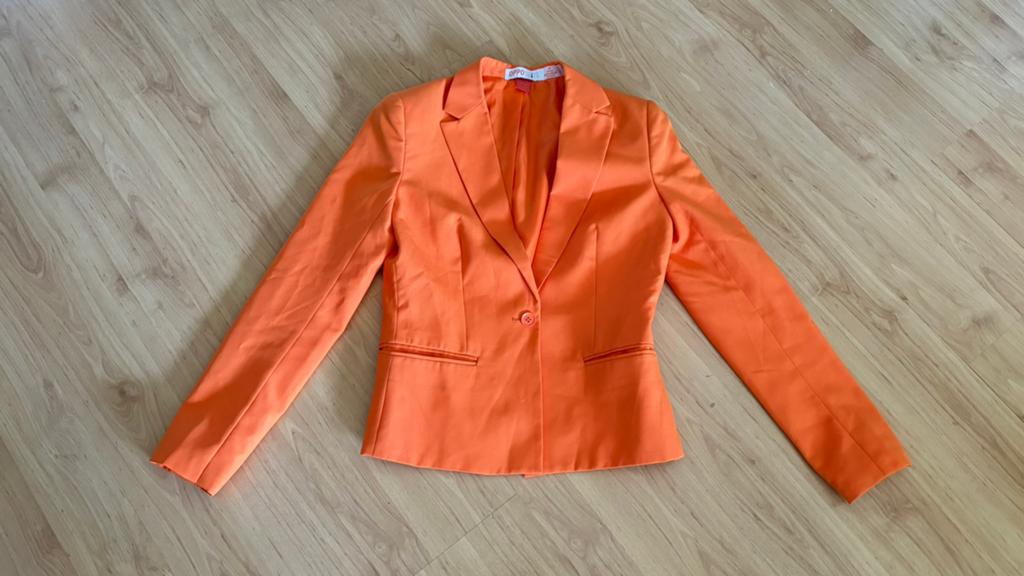 Oranje Opposuits jasje - slechts 1 keer gedragen, Maat 38/40 (M), Oranje, Ophalen of Verzenden, Zo goed als nieuw