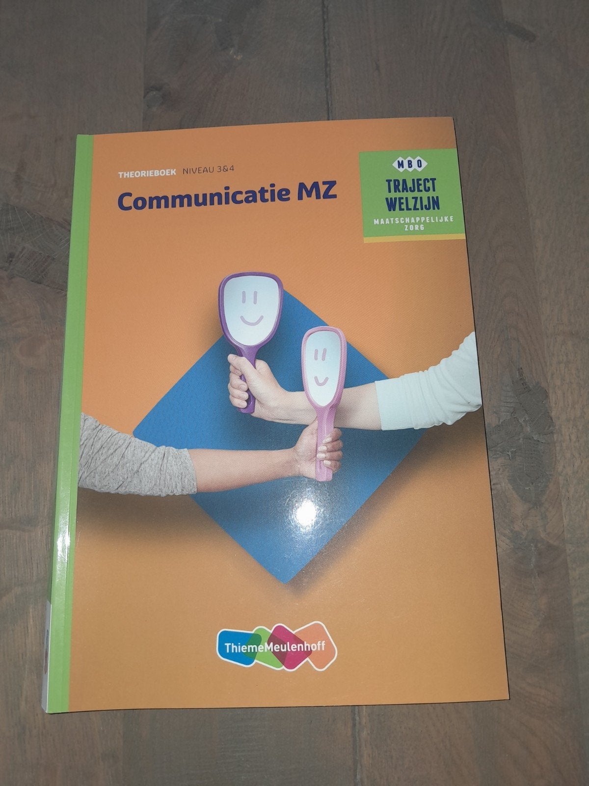 Theorieboek communicatie MZ niveau 3&4, Ophalen of Verzenden, Zo goed als nieuw, Overige niveaus, Nederlands