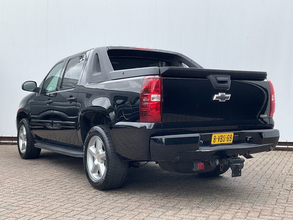 Chevrolet Avalanche 5.3 V8 4WD LPG Automaat Trekhaak Pano Bo, Auto's, Automaat, Euro 5, Gebruikt, Bedrijf