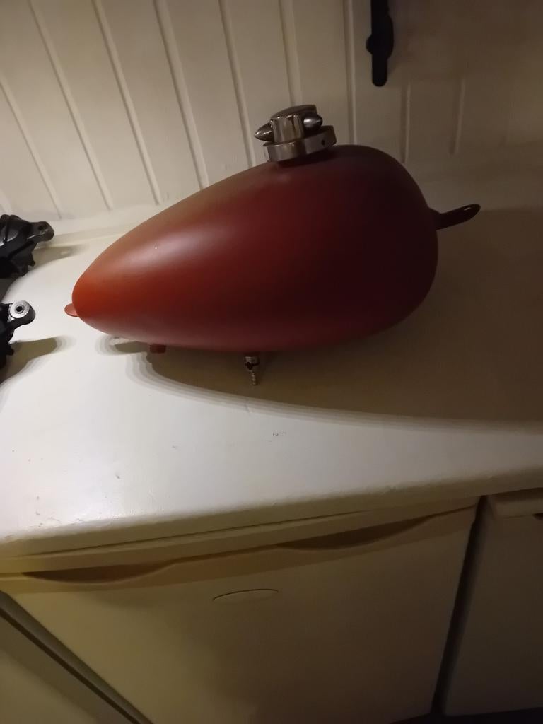 bobber chopper tankje klein, Motoren, Ophalen of Verzenden, Gebruikt