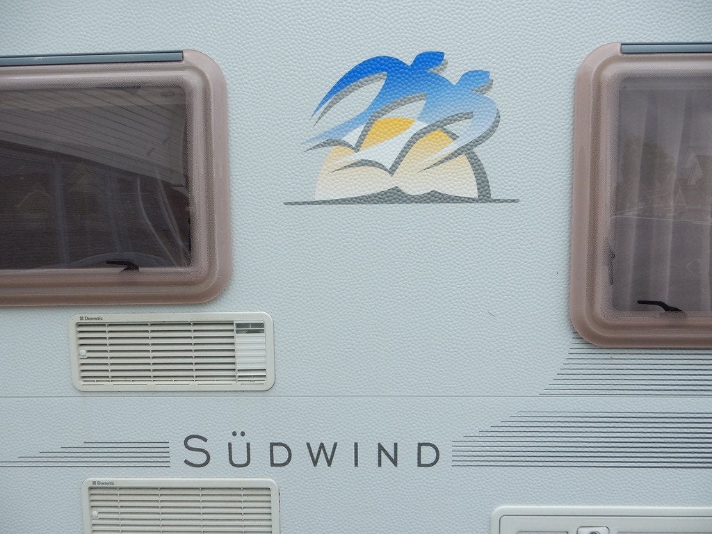 Knaus Südwind 450 EL aparte bedden mover fietsrek BOVAG 2026, Standaardzit, Particulier, 5 tot 6 meter, Knaus