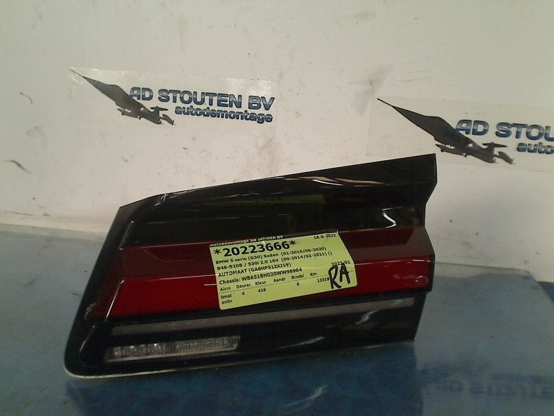 Achterlicht Rechts BMW 5 serie (G30) (2020-07/2023-06), Gebruikt, Petuelring 130, München 80809, , Duitsland, BMW, Bayerische Motoren Werke AG