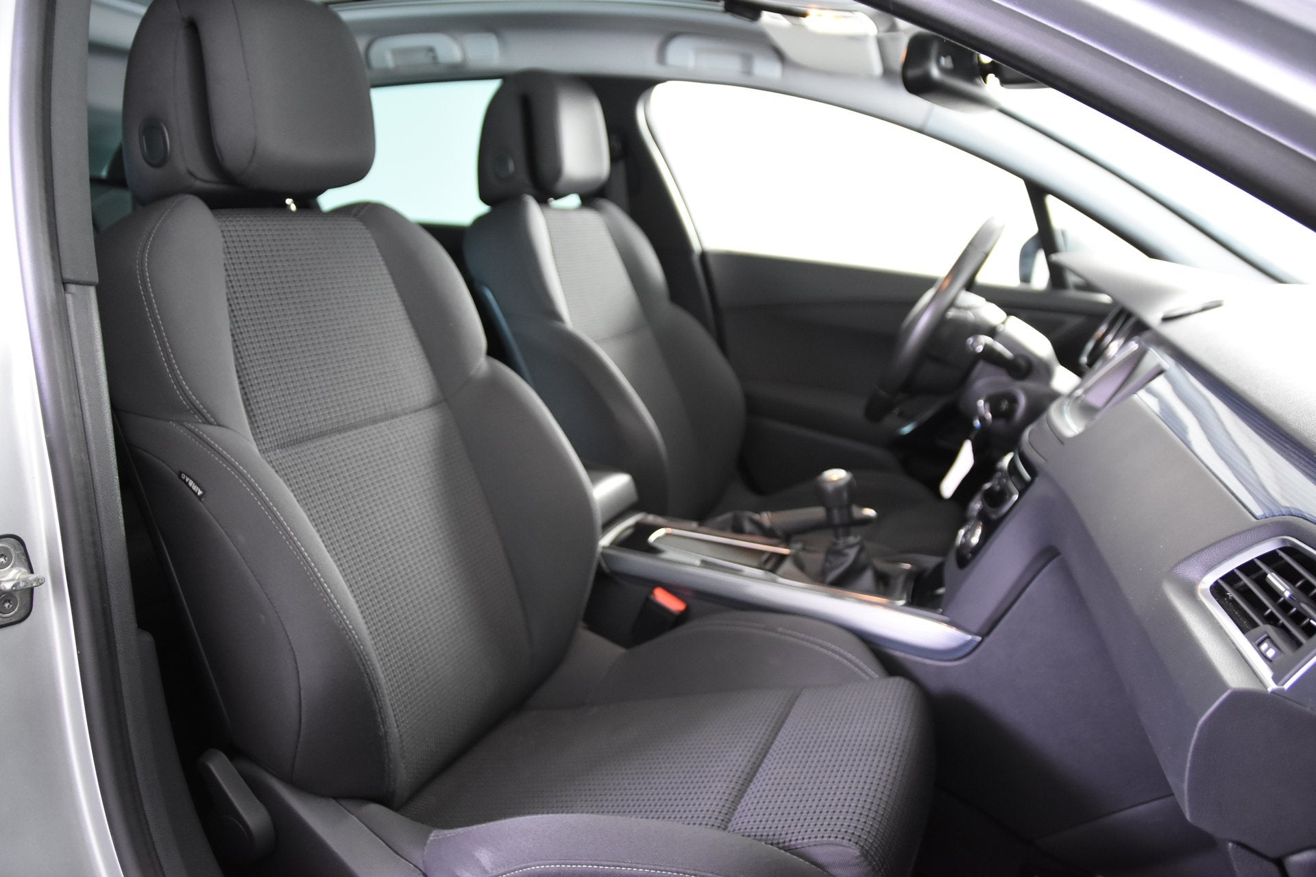 Peugeot 508 SW 1.6 BlueHDi *Navigatie*Panoramadak*HUD*PDC*, Stof, Gebruikt, Euro 6, 4 cilinders