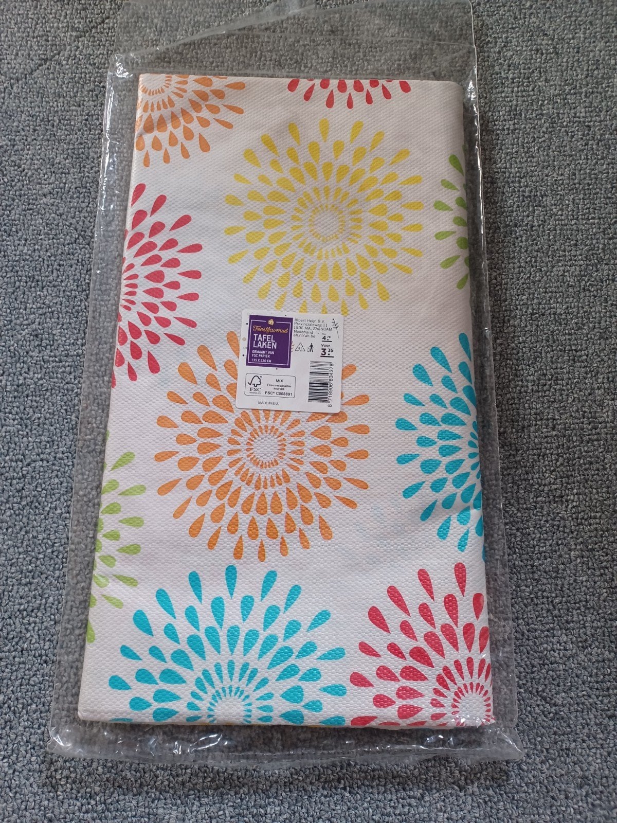 tafellaken van FSC papier 135 x 220 cm. Nieuw, Ophalen of Verzenden, Nieuw