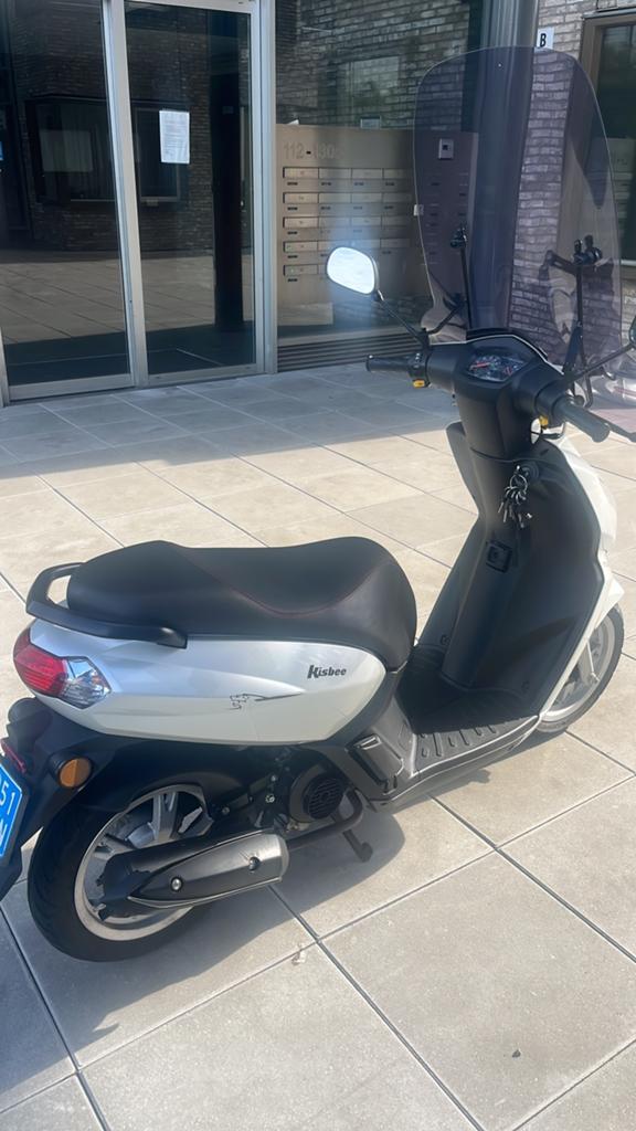 Peugeot Kisbee zo goed als nieuw, Ophalen of Verzenden, Zo goed als nieuw, Benzine, Peugeot