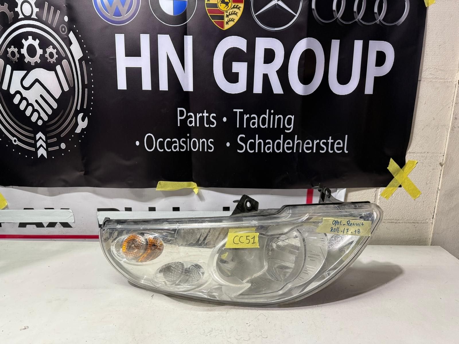Renault Master III koplamp, Gebruikt, -, -, Ophalen of Verzenden