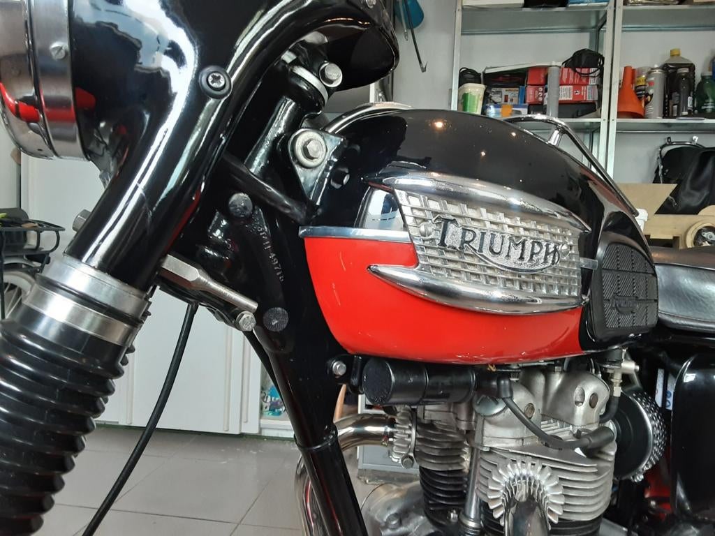 Triumph 3ta, 2 cilinders, 350 cc, 12 t/m 35 kW