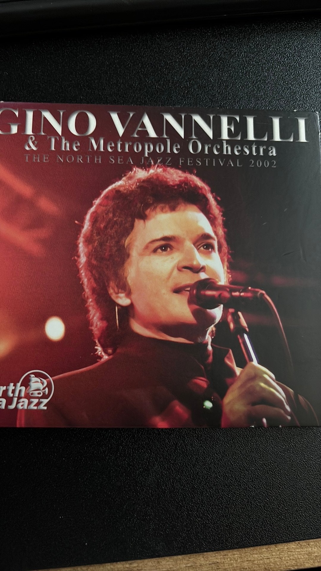 Gino Vanelli, North Sea Jazz 2002, met Metropole orch, cd, Ophalen of Verzenden, Gebruikt, Jazz