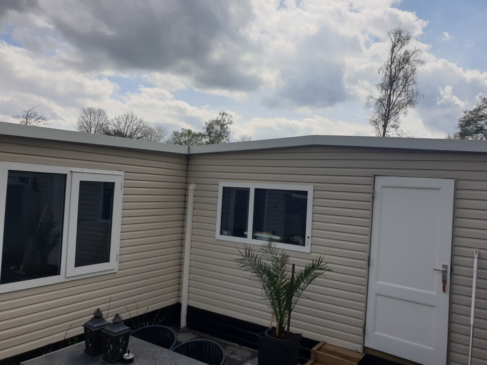 Mooie pas gerenoveerde l-chalet