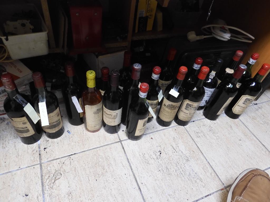 wijn VINTAGE WIJN 280 flessen, Verzamelen, Ophalen, Zo goed als nieuw, Overige gebieden, Overige typen