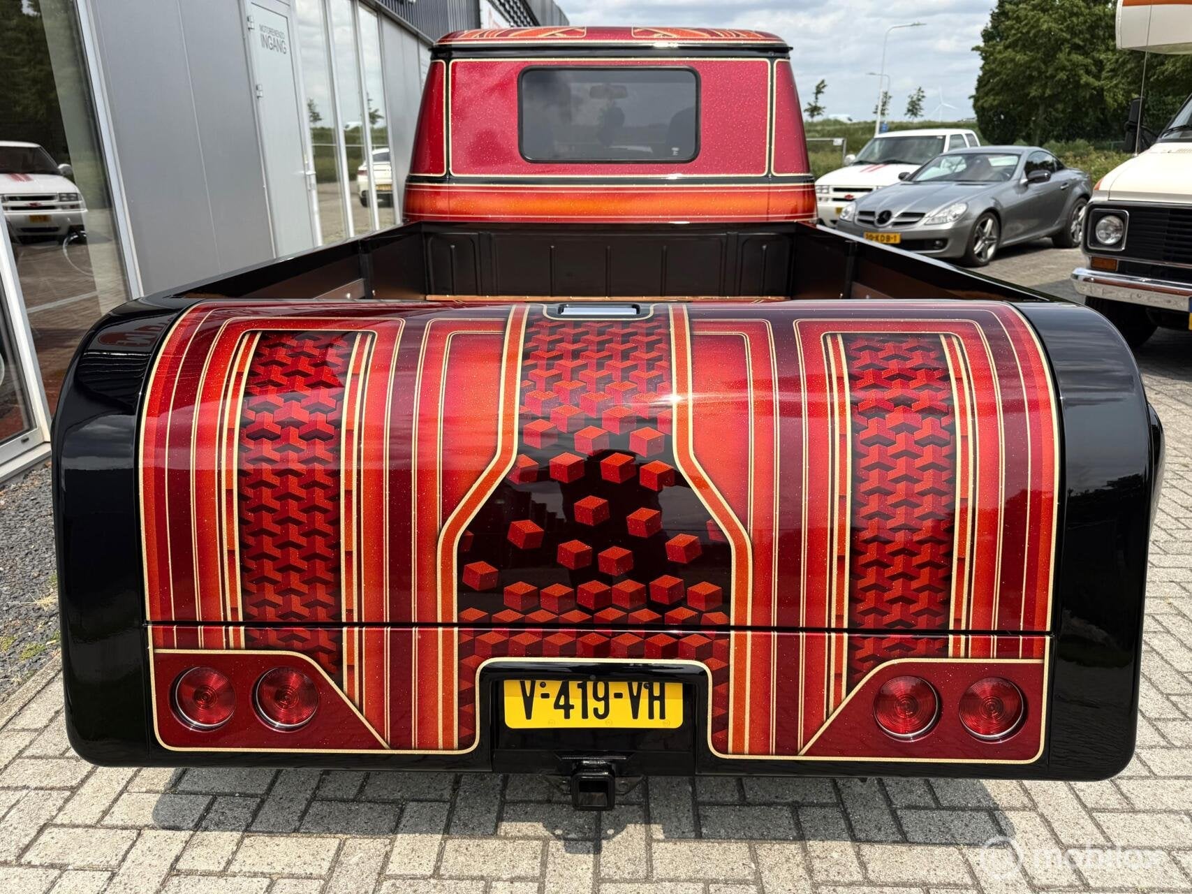 Chevy 30 UNIEK SPECIAL RESTOMOD AIRRIDE SHOWTRUCK 5.7 V8, Auto's, Automaat, Gebruikt, Zwart, Origineel Nederlands