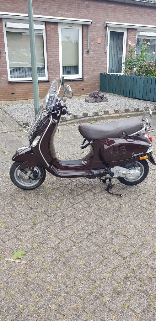 Vespa LX50 Touring 4T 2011, Fietsen en Brommers, Scooters | Vespa, Ophalen, Gebruikt, Maximaal 45 km/u, Benzine