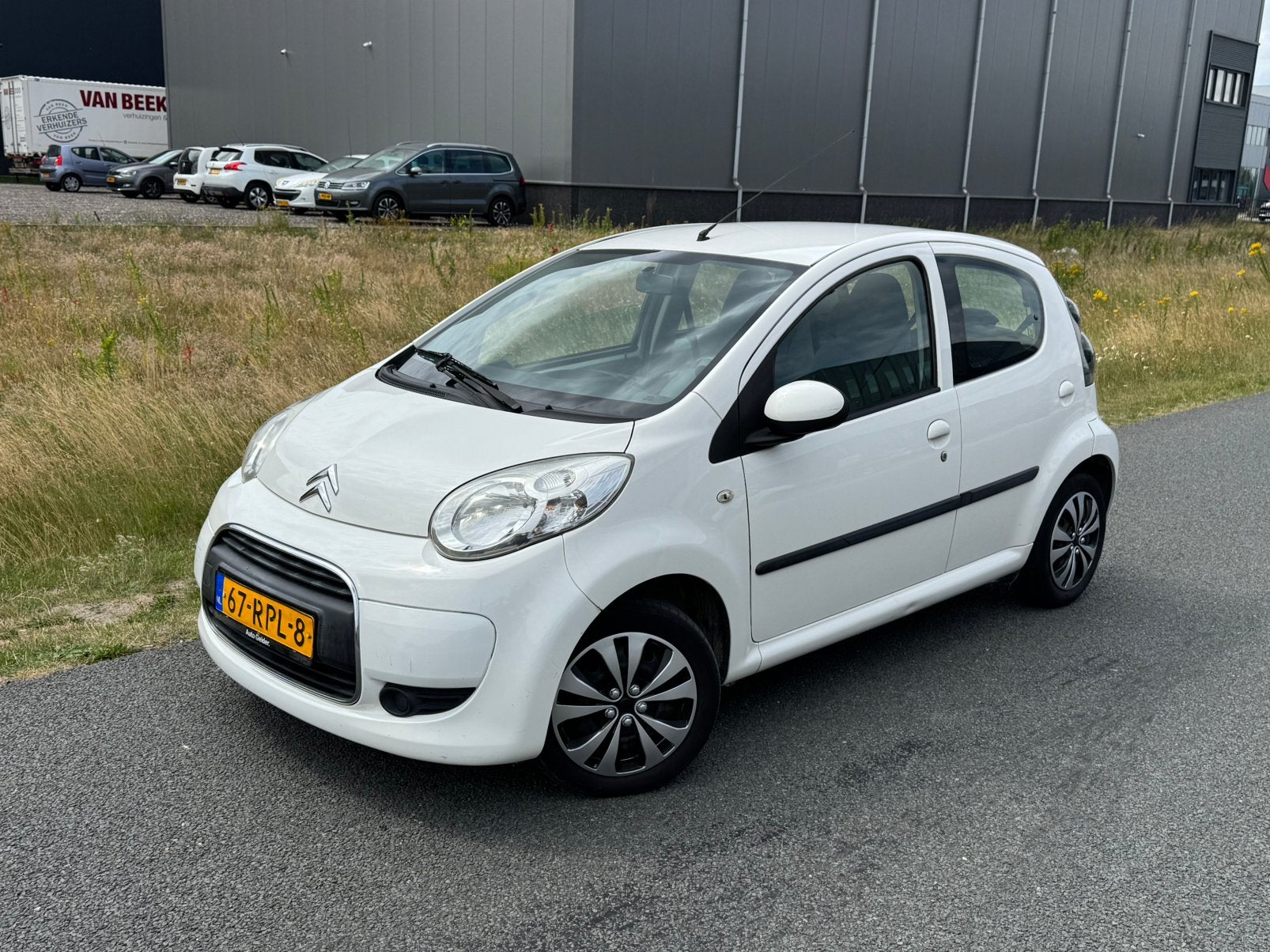 Citroën C1 1.0i 68PK 5D 2011 Wit NWE KOPPELING! Weinig km!, Voorwielaandrijving, 4 stoelen, C1, Origineel Nederlands