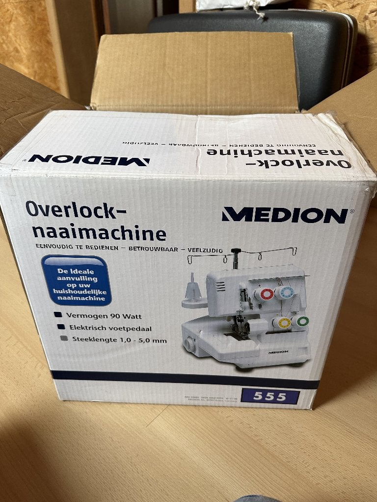 Overlock naaimachine, Ophalen, Zo goed als nieuw, Naaimachine, Overige merken
