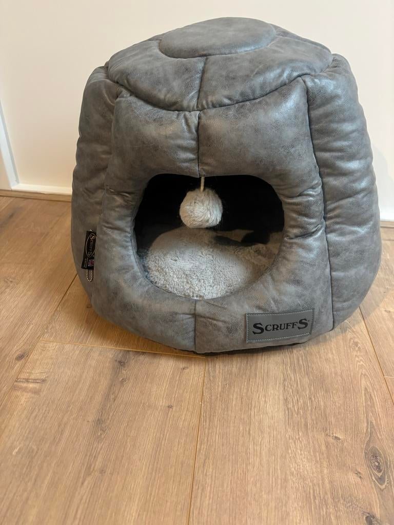 Kattenmand, Ophalen of Verzenden, Gebruikt