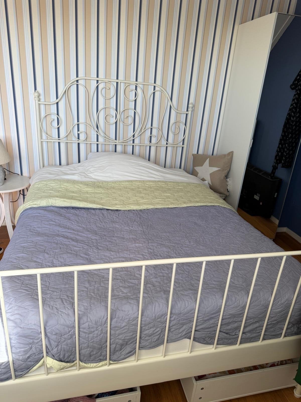 Ikea bed 140x200 cm zonder matras, Ophalen, Gebruikt, Wit, Tweepersoons