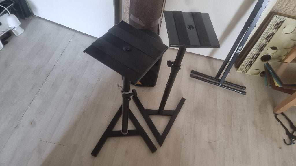 Vonyx SMS20 Studio Luidspreker Stands 2x, Inclusief standaarden, Overige typen, Zo goed als nieuw, Minder dan 60 watt