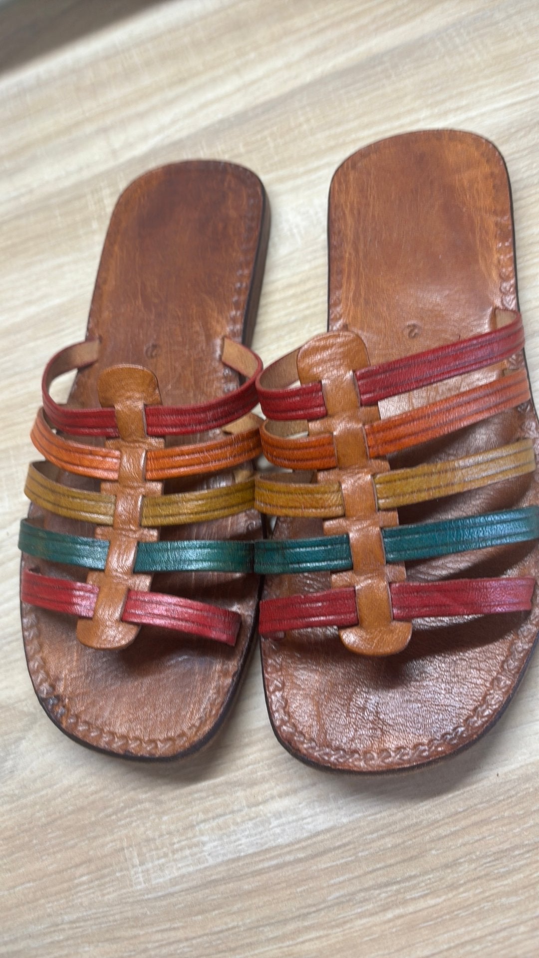 LEREN SLIPPERS MULTOCOLOR, Overige kleuren, Nieuw, Sandalen of Muiltjes, Ophalen of Verzenden