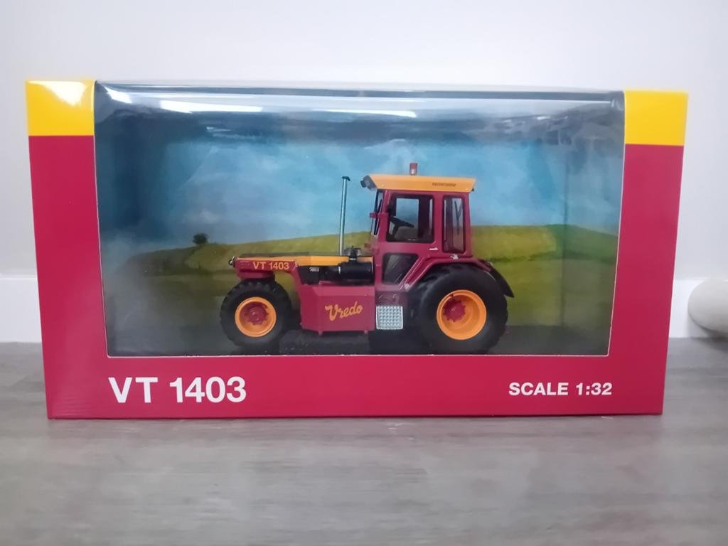 Vredo VT1403 nieuw, Hobby en Vrije tijd, Modelauto's | 1:32, Ophalen of Verzenden, Nieuw, Tractor of Landbouw, Overige merken