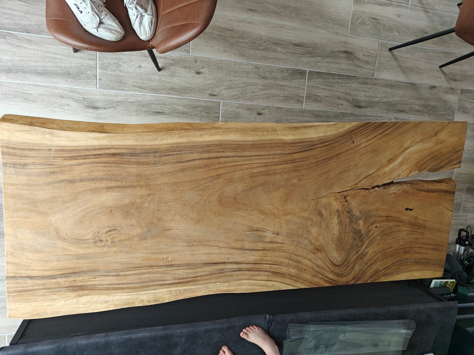 Boomstamtafel met uniek onderstel., Ophalen, Rechthoekig, Hout