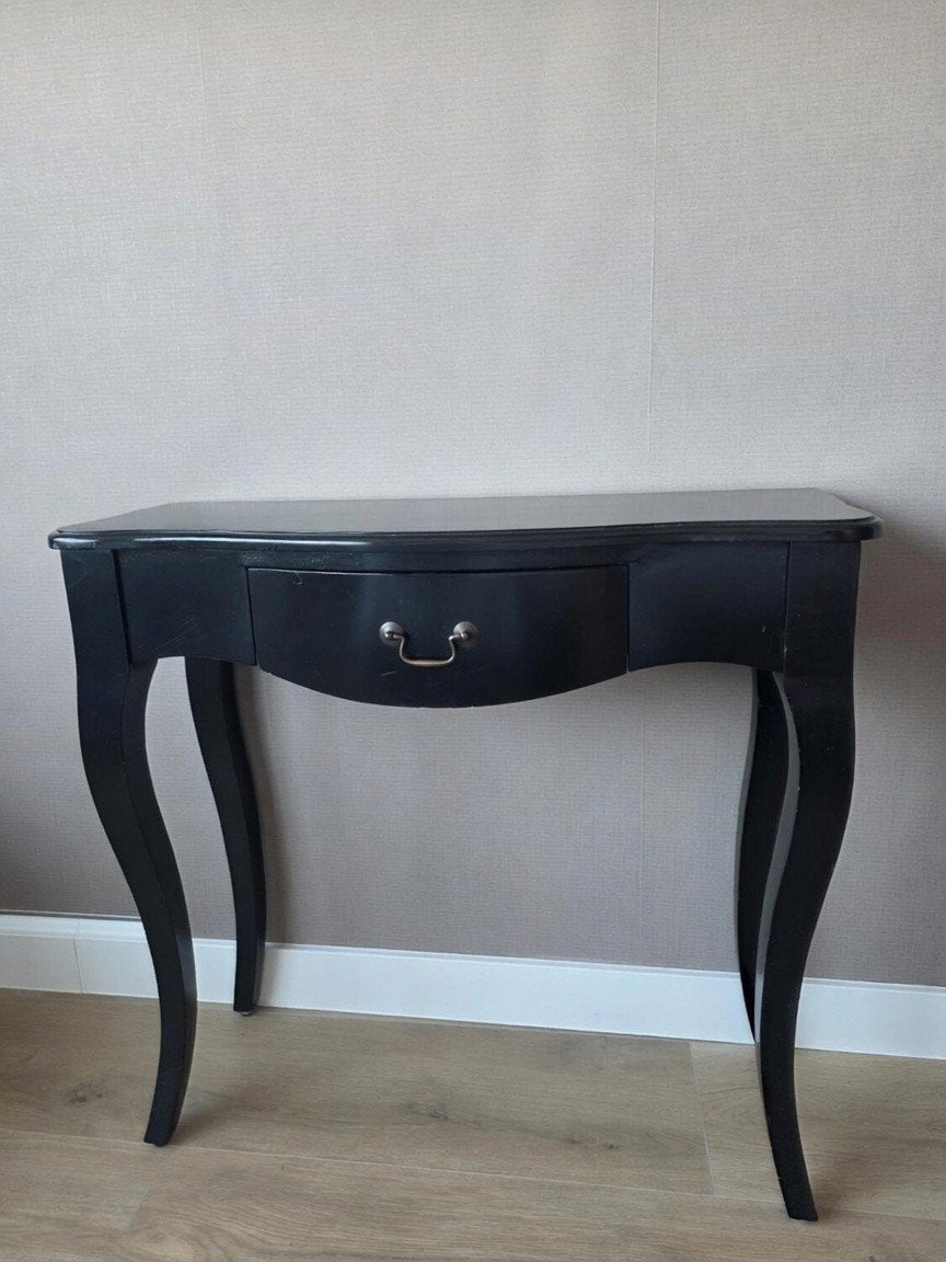 Zwarte smalle sidetable met lade, Huis en Inrichting, Tafels | Sidetables, Zo goed als nieuw, 25 tot 50 cm, 50 tot 100 cm, Rechthoekig