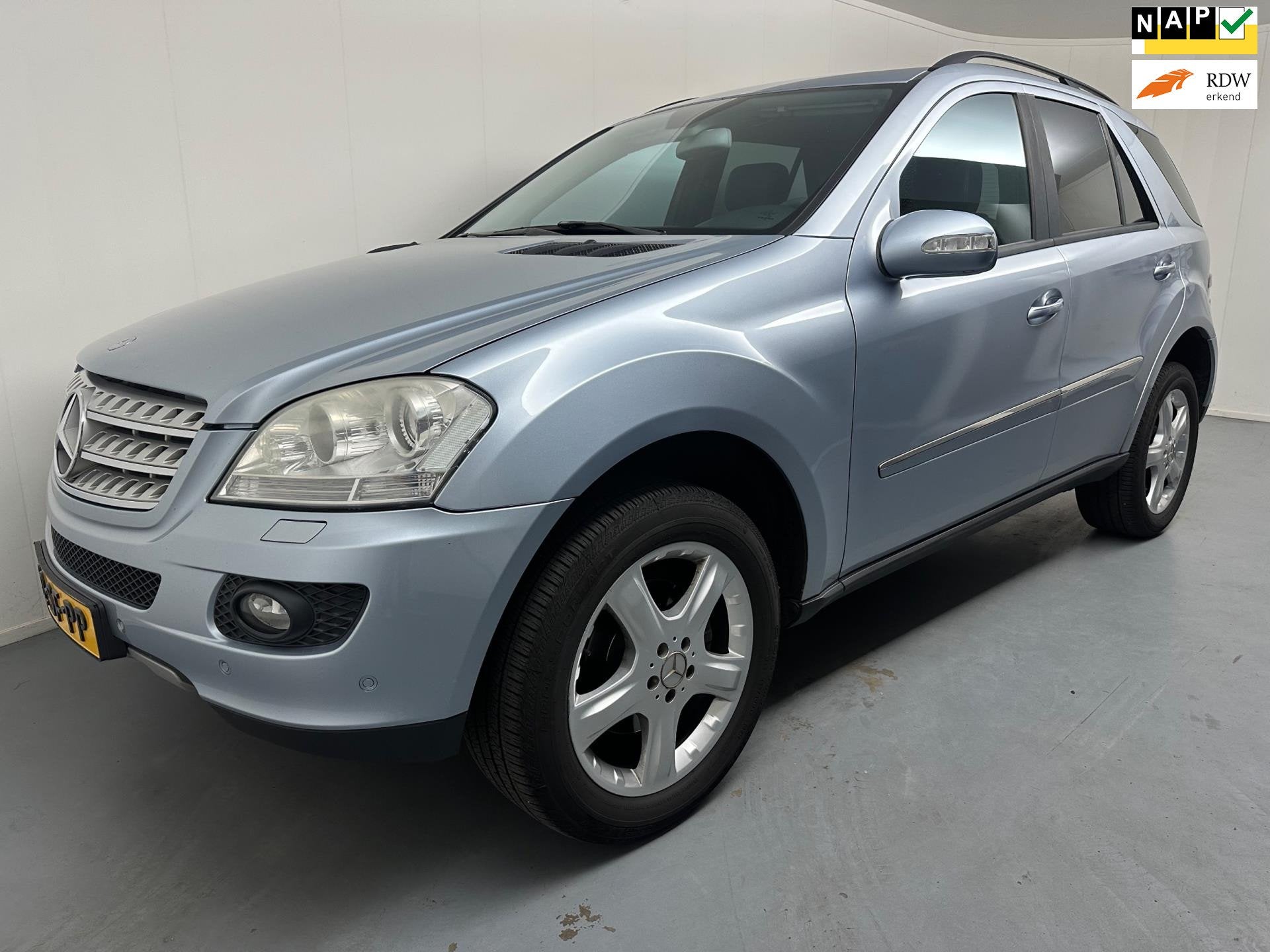 Mercedes-Benz M-klasse 350 # Airco # Schuifdak # nieuwe dist, Automaat, Dealer onderhouden, Gebruikt, Blauw